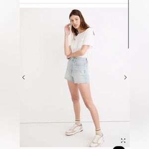 Madewell NWT “Momjean Short Short in Fitzgerald Wash”